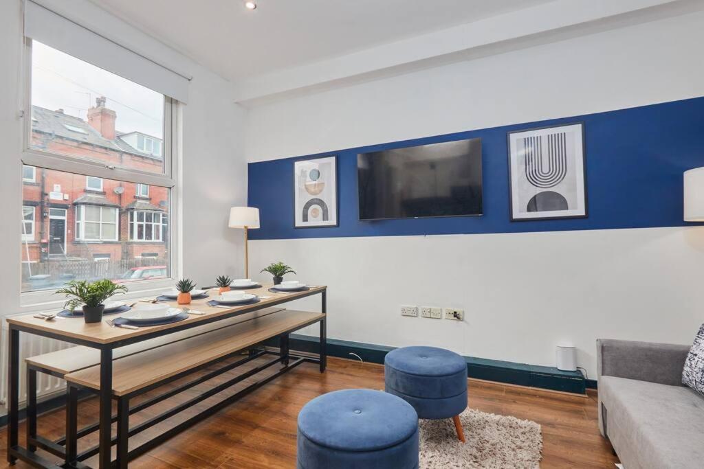 Large House Close To Leeds - Ideal For Groups 외부 사진